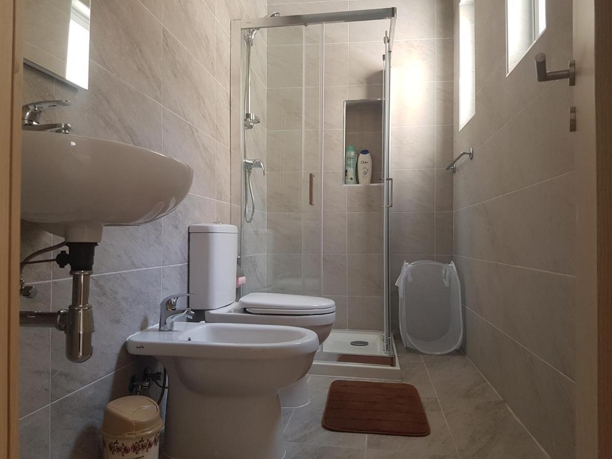 Ac1- Prime Location 3 Bedroom Apt In St.Julian'S San Ġiljan Buitenkant foto